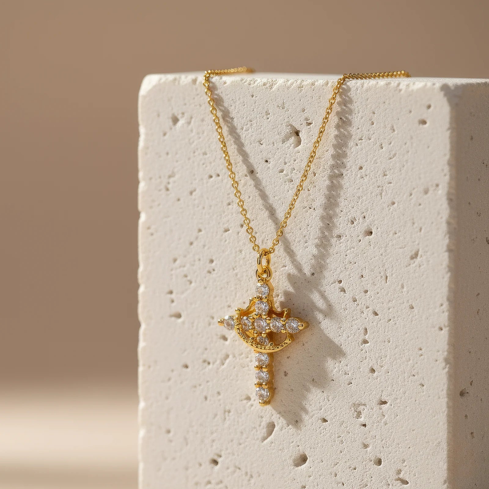 Corona Cruz de Circonio